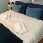 Гостевой дом La La Puyerre 3*