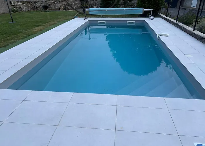 La La Puyerre 3* Hours